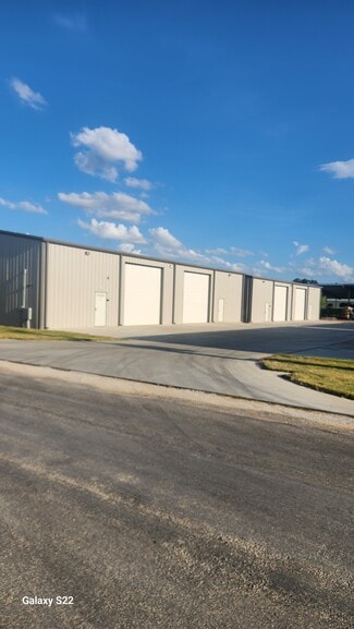 Plus de détails pour 14566 Industrial Park, Aubrey, TX - Industriel/Logistique à vendre