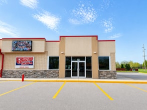 720 E Tillman Rd, Fort Wayne, IN à louer Photo intérieure– Image 2 sur 4
