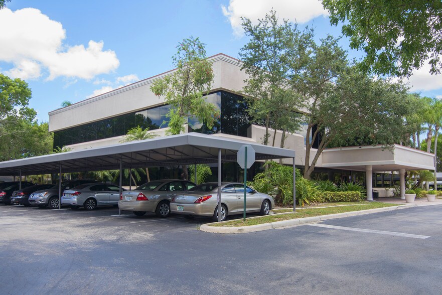 1500 Corporate Center Way, Wellington, FL à louer - Photo principale – Image 3 sur 4