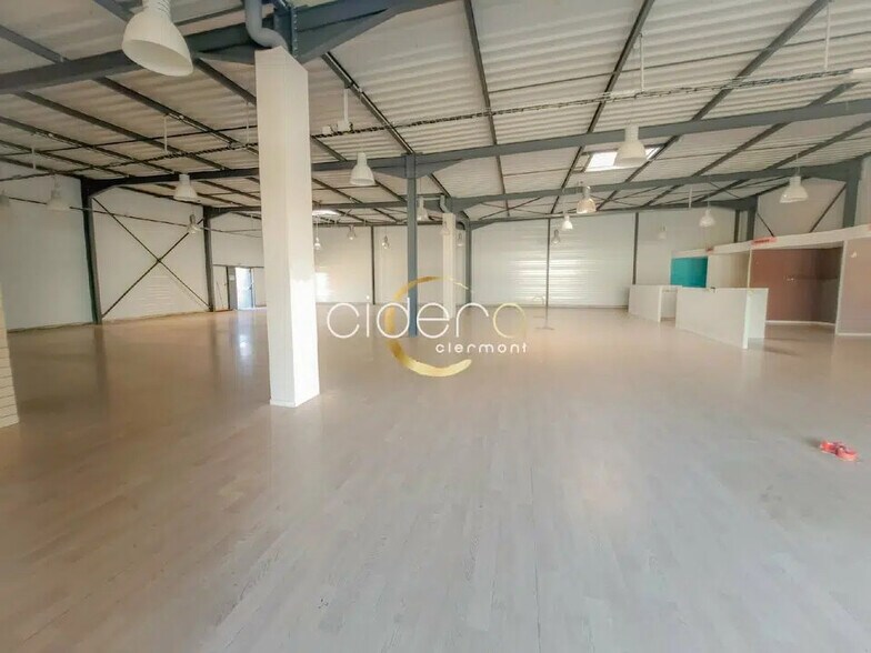 Local commercial dans Mozac à louer - Photo intérieure – Image 3 sur 8