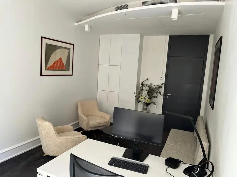 40 Rue La Pérouse, Paris à louer - Photo intérieure – Image 3 sur 3