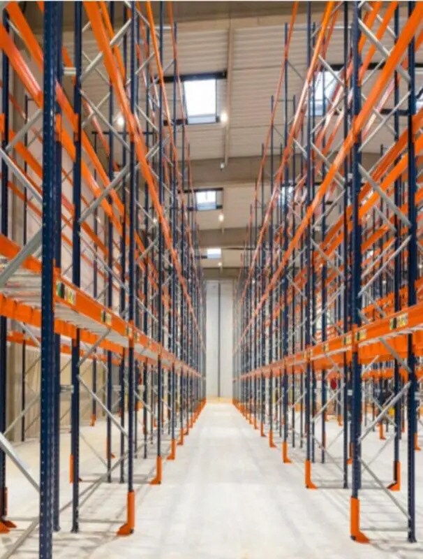 Local d'activités dans Persan à vendre Photo intérieure– Image 1 sur 18