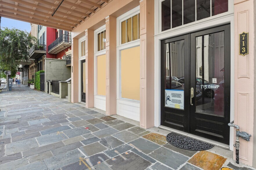 713 Camp St, New Orleans, LA à louer - Photo principale – Image 1 sur 8