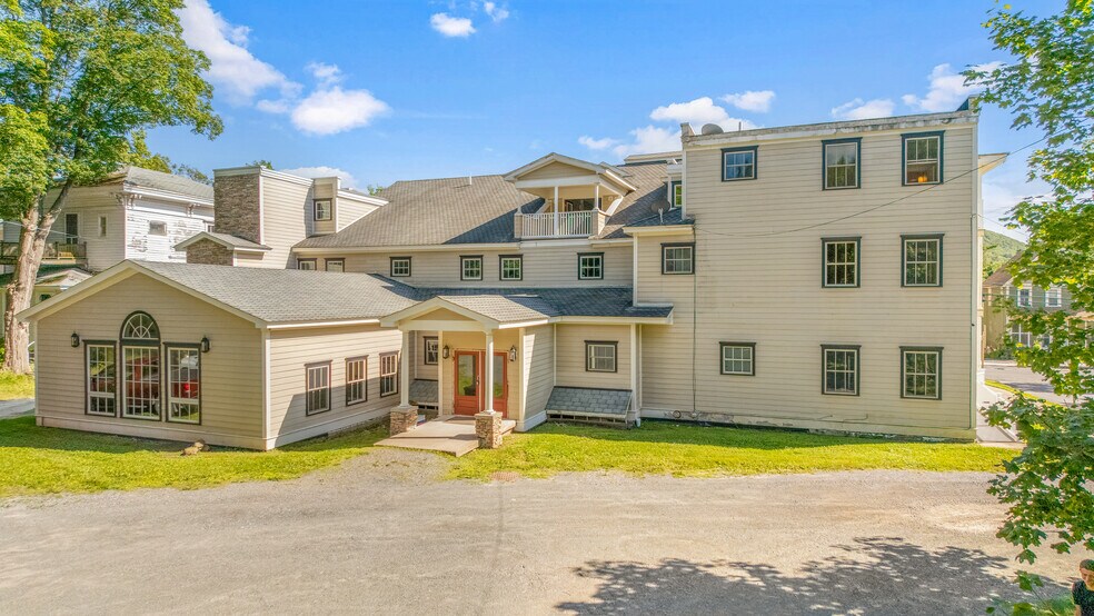 56 Main St, Stamford, NY à vendre - Photo de l’immeuble – Image 2 sur 192