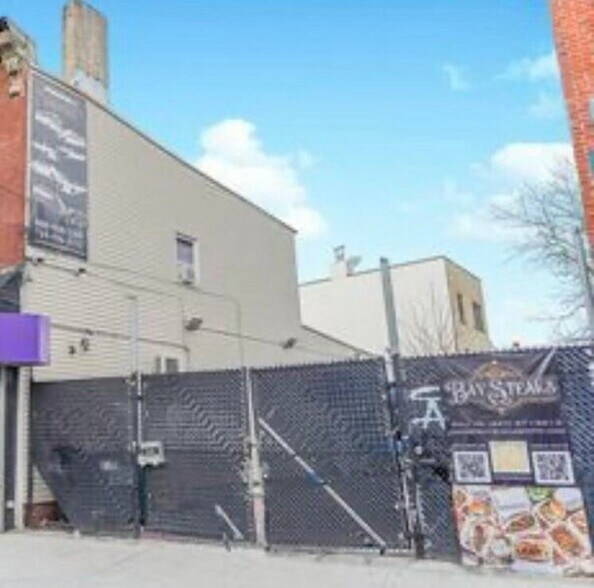 591 Bay Street, Staten Island, NY à vendre - Photo de l’immeuble – Image 3 sur 5