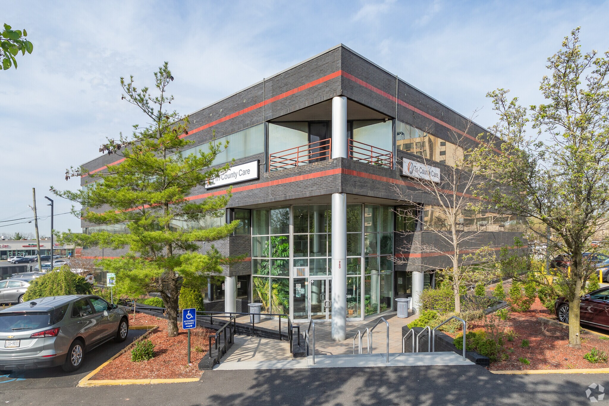 260 Christopher Ln, Staten Island, NY à louer Photo principale– Image 1 sur 27