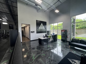 Plus de détails pour 410 Genesis Blvd, Webster, TX - Local d'activités à louer