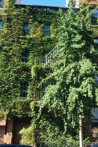 Plus de détails pour 218 E 25th St, New York, NY - Local commercial à vendre