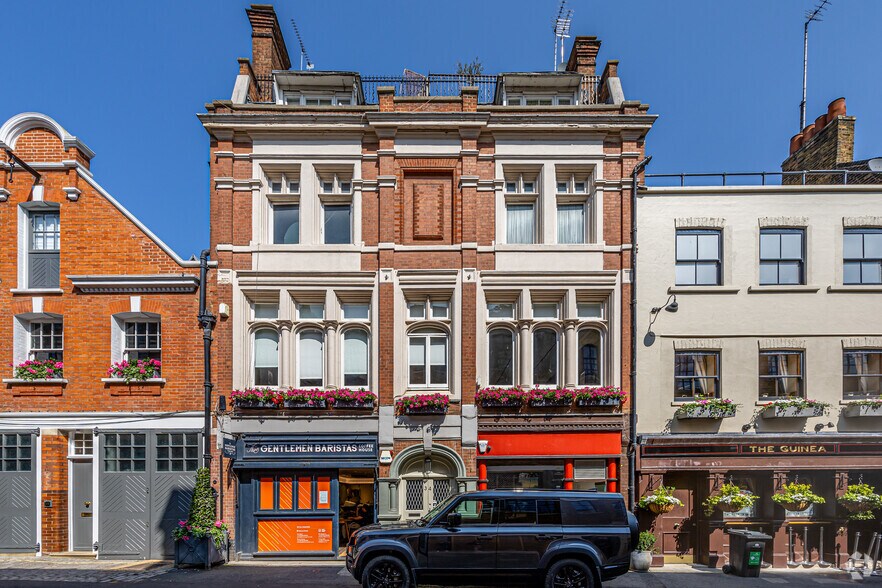 34 Bruton Pl, Londres à louer - Photo principale – Image 1 sur 2