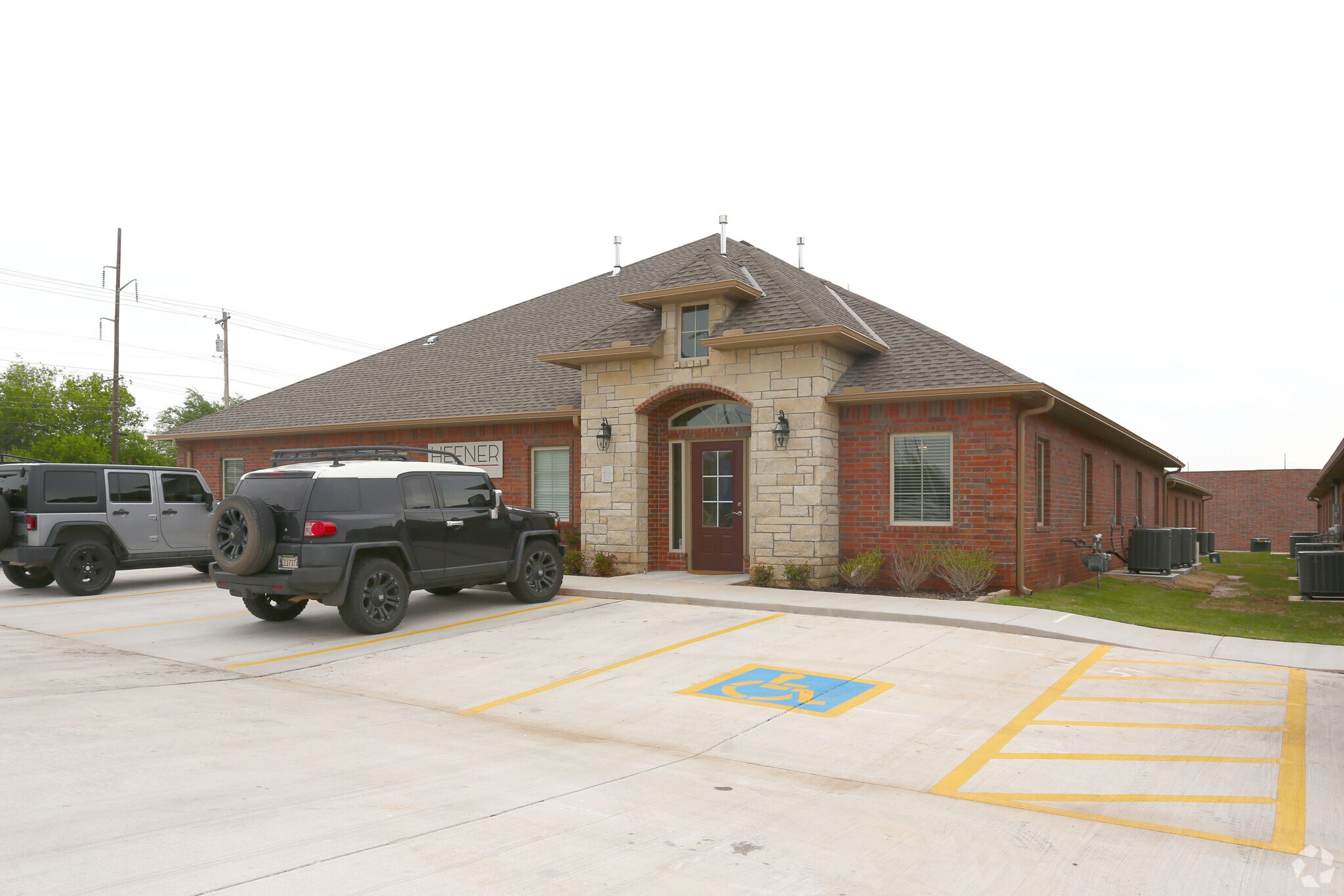 2236 W Hefner Rd, Oklahoma City, OK à louer Photo principale– Image 1 sur 14