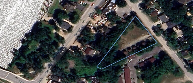 44 Beck St, Wasaga Beach, ON à vendre - Photo de l’immeuble – Image 3 sur 5