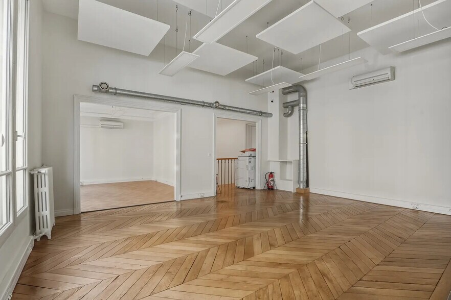 Bureau dans Paris à louer - Photo de l’immeuble – Image 2 sur 8
