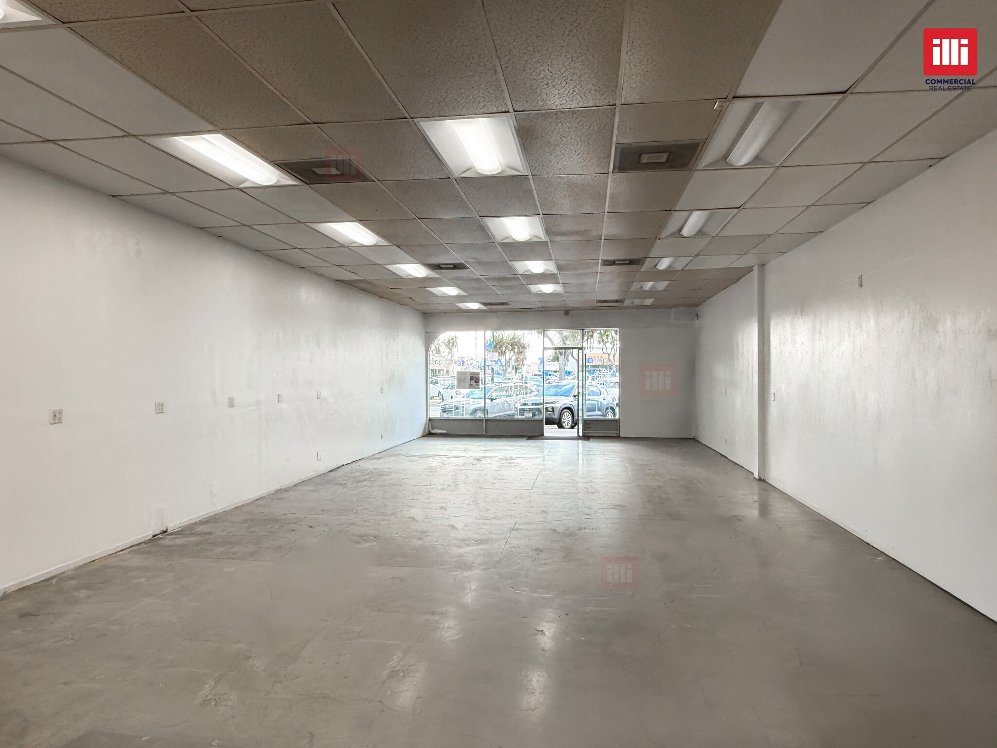 9050-9070 Van Nuys Blvd, Panorama City, CA à louer Photo intérieure– Image 1 sur 3