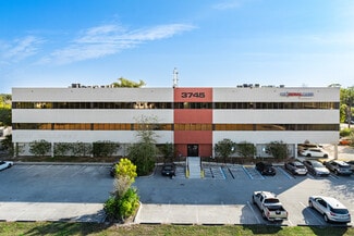 Plus de détails pour 3745 Broadway, Fort Myers, FL - Bureau à louer