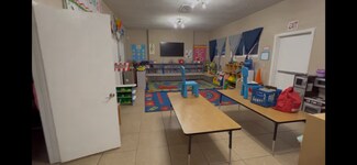 Plus de détails pour 2098 N Benson Ave, Upland, CA - Bureau à louer