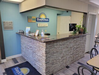 Plus de détails pour 711 S Downey St, West Branch, IA - Hôtellerie à vendre