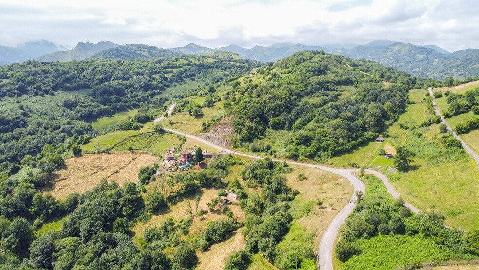las Cuestas, Oviedo, Asturias à vendre - Aérien – Image 3 sur 31