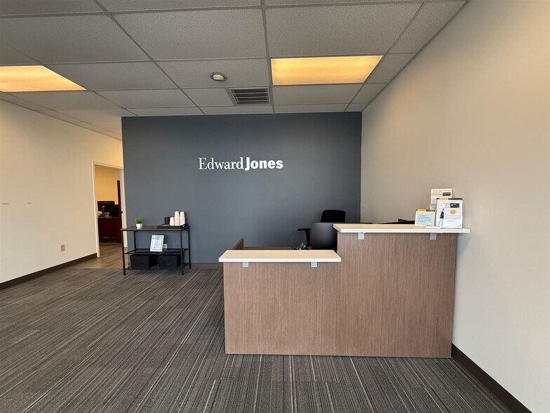 933 Fields Dr, Bowling Green, KY à louer - Photo de l’immeuble – Image 2 sur 7