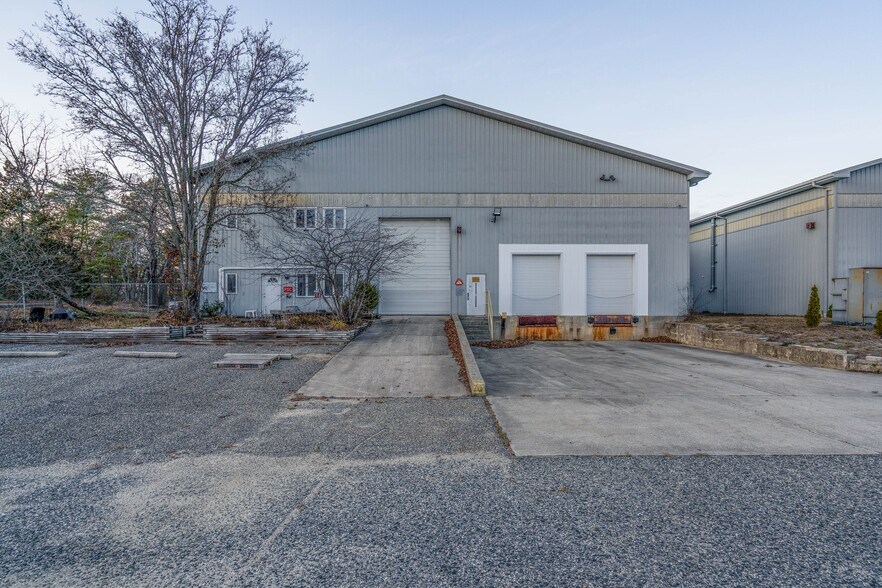 1801 Eden Rd, Millville, NJ à vendre - Photo de l’immeuble – Image 2 sur 44