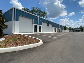 14212 N Florida Ave, Tampa, FL à louer Photo intérieure– Image 1 sur 2