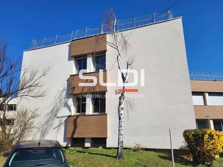 Bureau dans Tassin-la-Demi-Lune à louer - Photo de l’immeuble – Image 3 sur 12