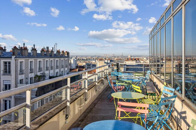Plus de détails pour 43 Avenue De Clichy, Paris - Coworking à louer
