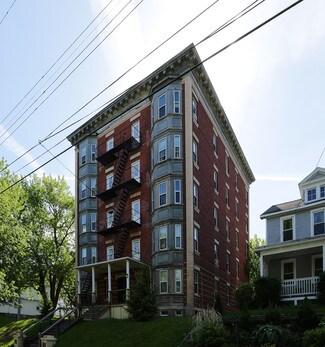 Plus de détails pour 38 S Main Ave, Albany, NY - Logement à vendre