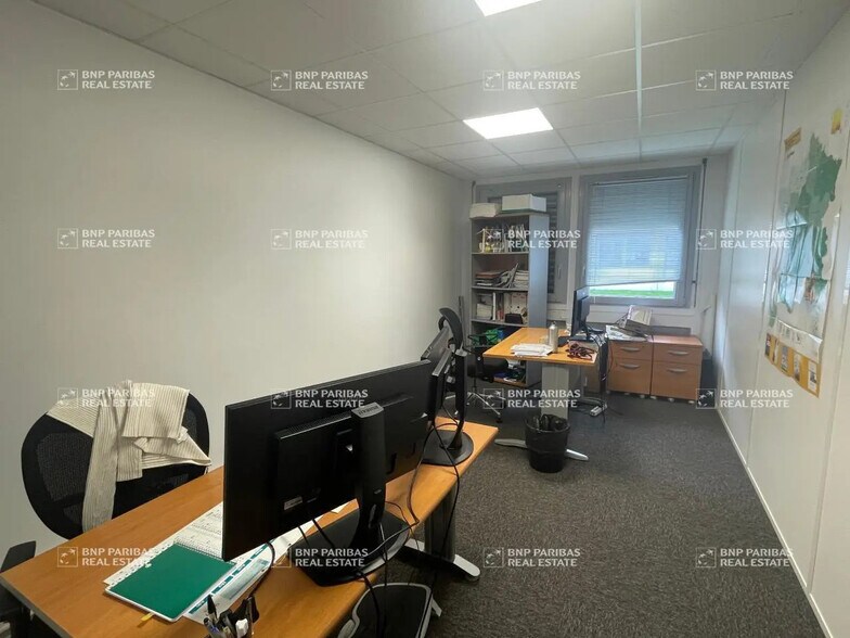 Bureau dans Rennes à louer - Photo de l’immeuble – Image 2 sur 7