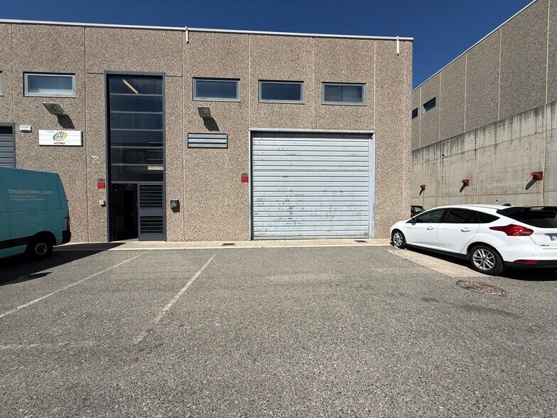 Industriel/Logistique dans Tarragona, Tarragona à louer - Photo de l’immeuble – Image 1 sur 6