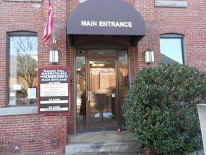 22 Bridge St, Concord, NH à louer Photo de l’immeuble– Image 1 sur 7