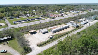 Plus de détails pour 3020 Beaumont Ave, Liberty, TX - Industriel/Logistique à louer
