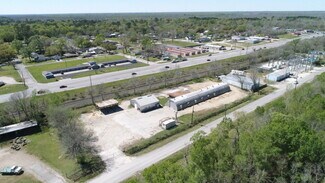Plus de détails pour 3020 Beaumont Ave, Liberty, TX - Industriel/Logistique à vendre