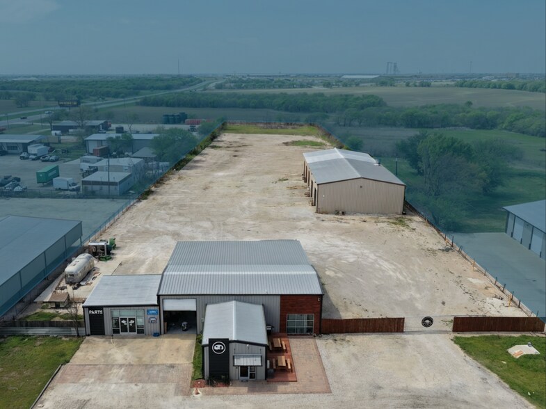 133 FM 2738, Alvarado, TX à vendre - Photo principale – Image 1 sur 6