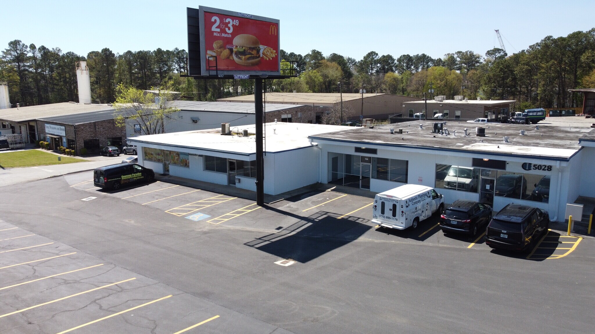 5042 S Atlanta Rd SE, Atlanta, GA à louer Photo de l’immeuble– Image 1 sur 9