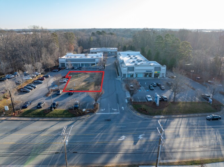 Cox Road, Gastonia, NC à vendre Photo principale– Image 1 sur 3