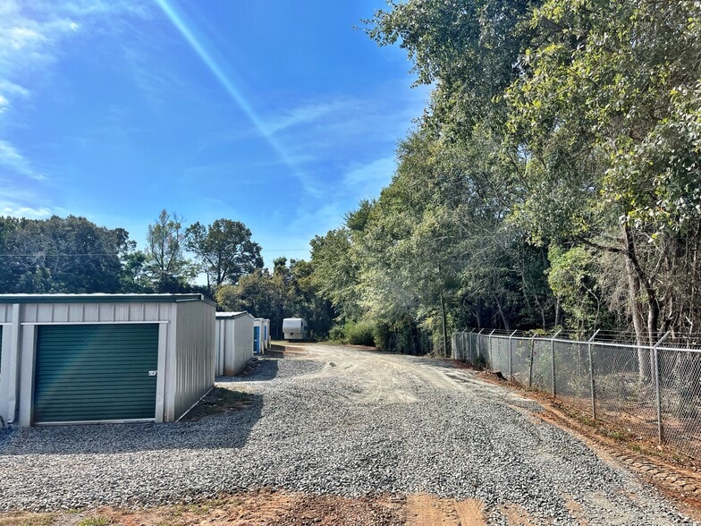 553 Patrol Rd, Forsyth, GA à vendre - Photo de l’immeuble – Image 3 sur 11