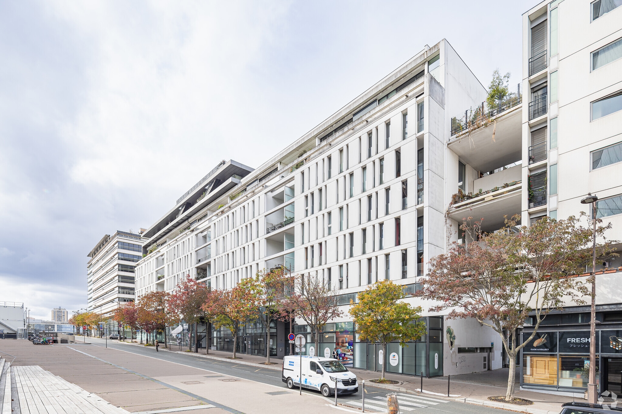 16 Rue Raymond Aron, Paris à vendre Photo principale– Image 1 sur 14