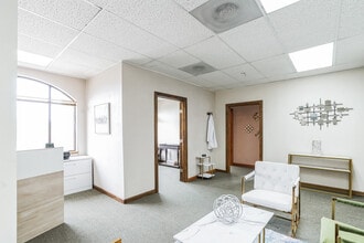 2175 N Academy Cir, Colorado Springs, CO à louer Photo intérieure– Image 2 sur 3