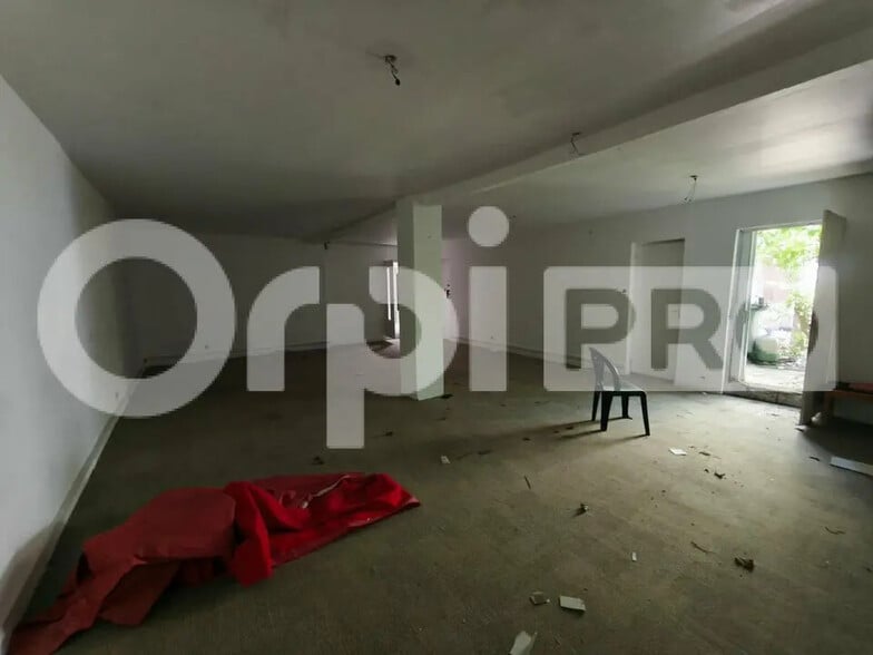 Local commercial dans Épinay-sur-Orge à vendre - Photo de l’immeuble – Image 3 sur 9