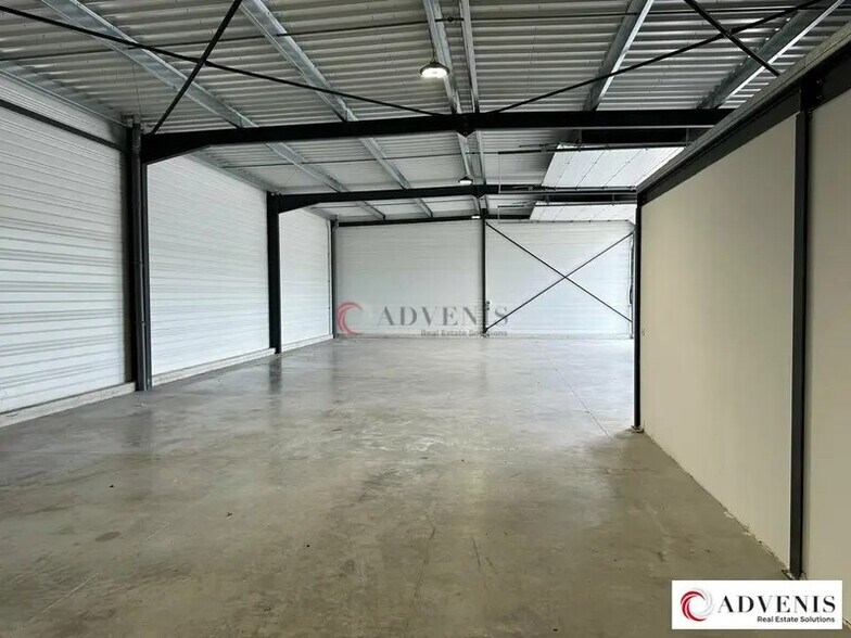 Local d'activités dans Belin-Béliet à vendre - Photo intérieure – Image 2 sur 5