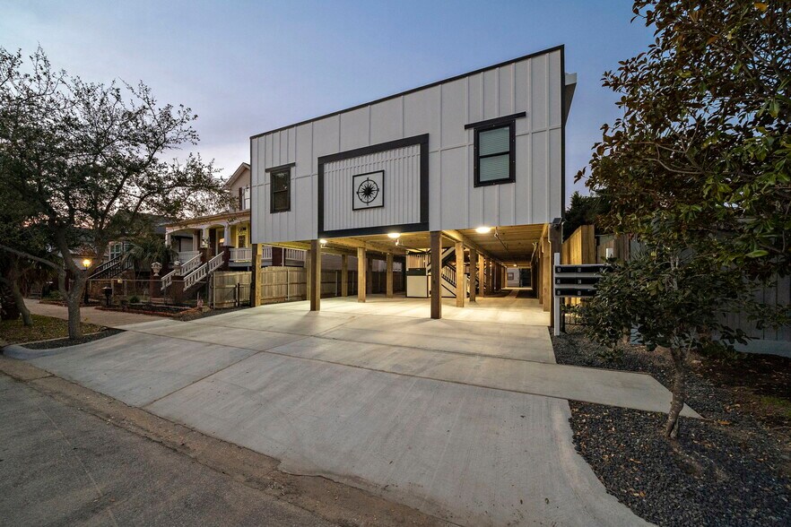 808 Sealy ave, Galveston, TX à vendre - Photo de l’immeuble – Image 3 sur 24