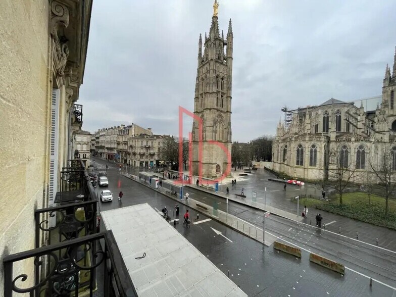 Bureau dans Bordeaux à louer - Photo de l’immeuble – Image 1 sur 4