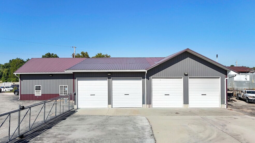 888 Commercial Blvd, Herculaneum, MO à vendre - Photo de l’immeuble – Image 1 sur 19