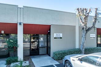 1251-1401 S Beach Blvd, La Habra, CA à louer Photo de l’immeuble– Image 2 sur 10