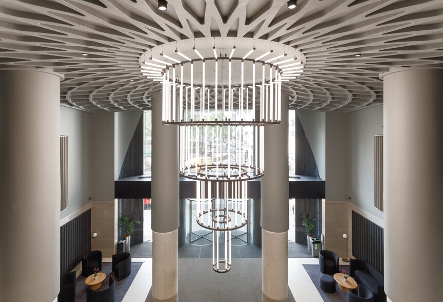 33 Cavendish Sq, Londres à louer - Photo intérieure – Image 2 sur 6