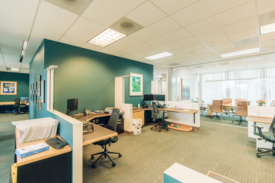 150-220 SW Harrison St, Portland, OR à louer - Photo intérieure – Image 3 sur 19