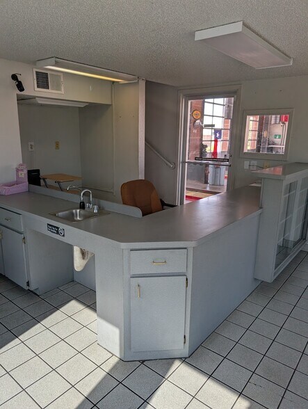 1832 FM 359 Rd, Richmond, TX à louer - Photo de l’immeuble – Image 3 sur 9