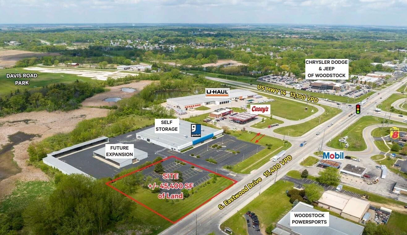 2050 S Eastwood Dr, Woodstock, IL à vendre Photo principale– Image 1 sur 4