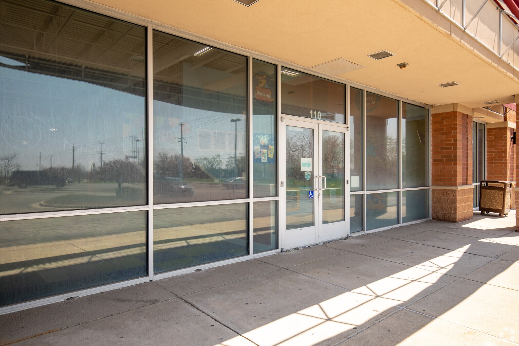 1720 Bradford Ln, Normal, IL à louer Photo intérieure– Image 1 sur 6