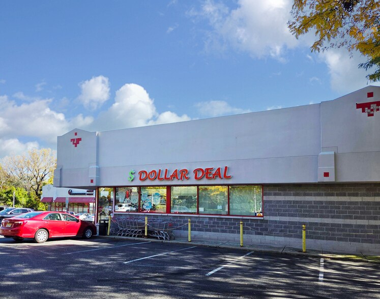 518-532 Kinderkamack Rd, River Edge, NJ à louer - Photo de l’immeuble – Image 2 sur 6